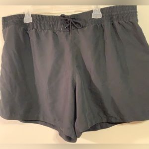Ava Viv running shorts 20/22 nylon exercise beach